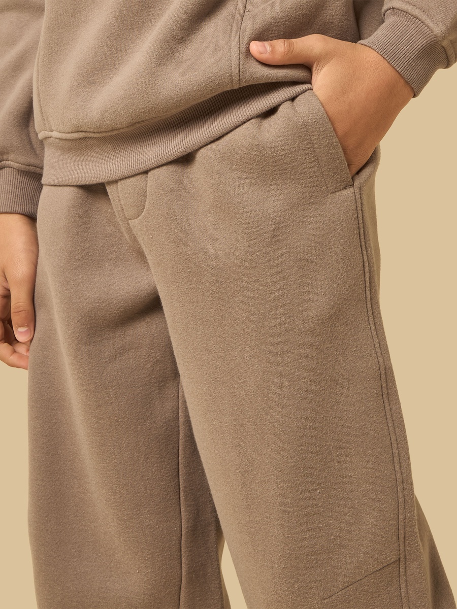 Game Print Cut and Sew Sweatshirt and Joggers Set