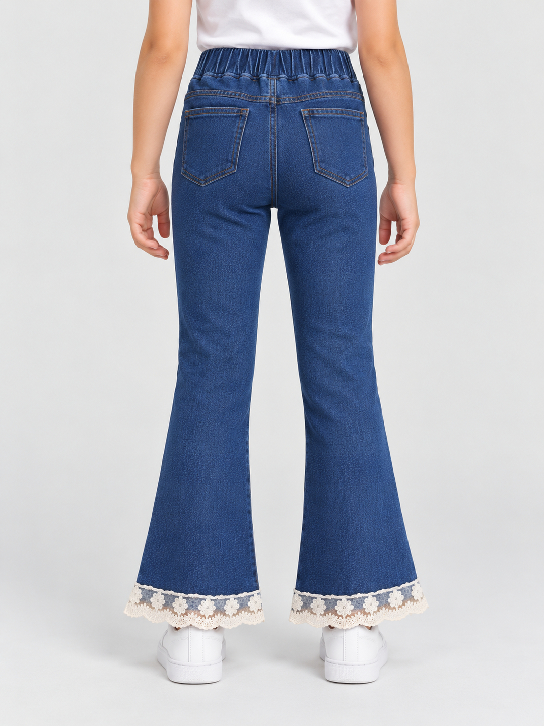 Blue Solid Relaxed Jeans