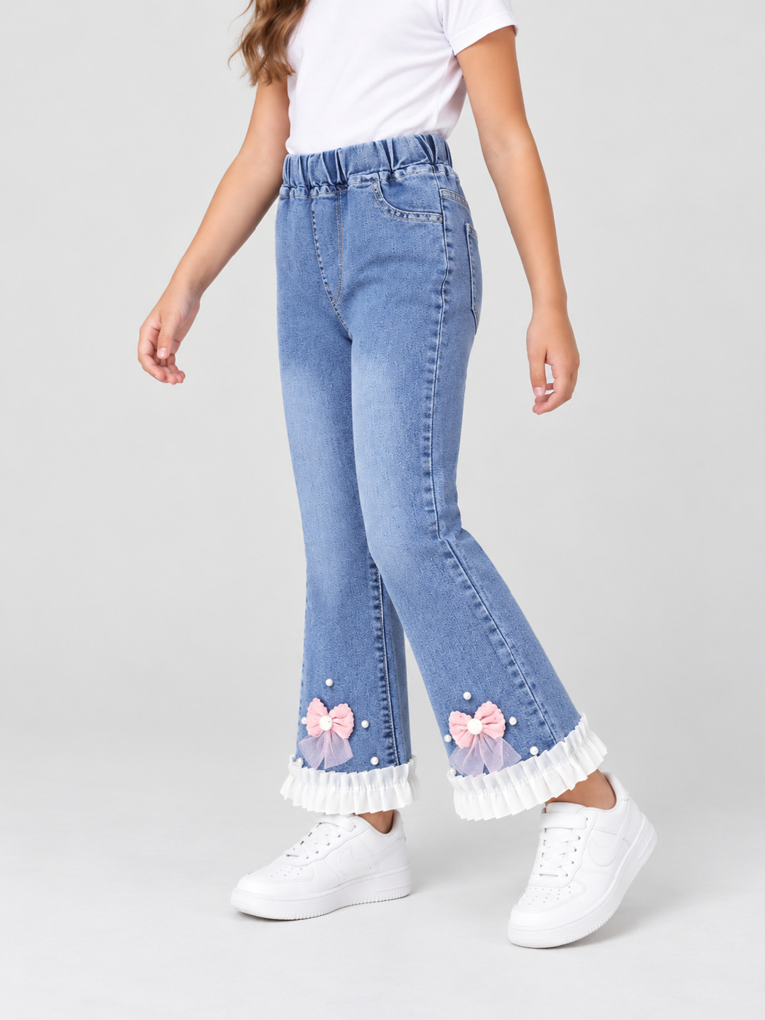 Blue Solid Relaxed Jeans