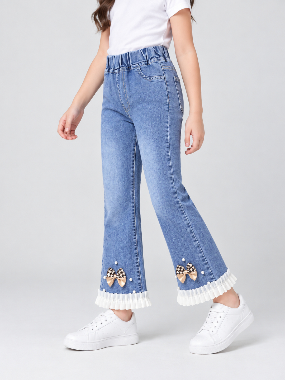 Blue Solid Relaxed Jeans