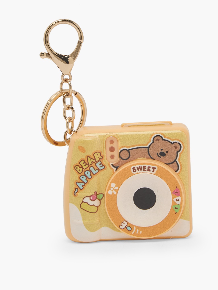 Simulated Polaroid Key Chain with Bear Design