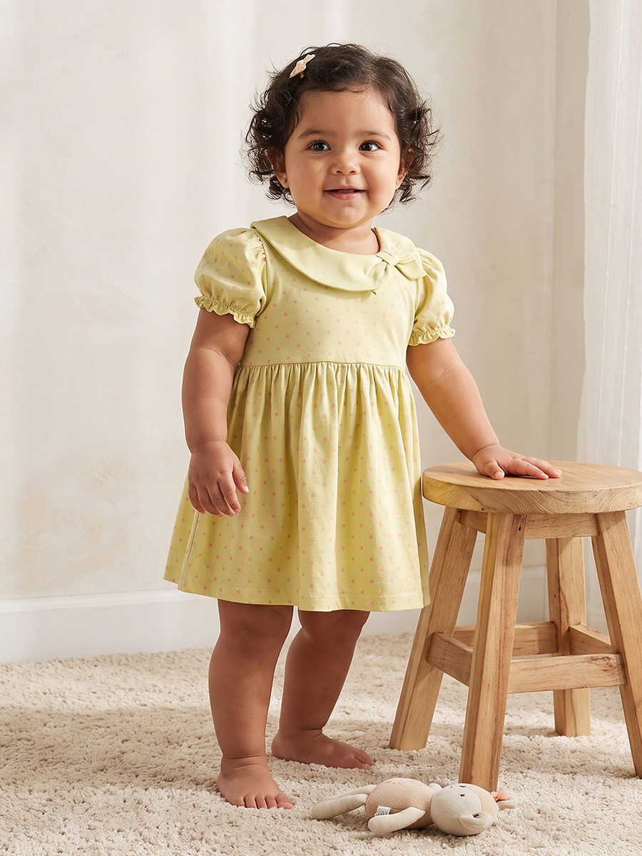 Peter Pan Short Sleeves Knee Length A-line Dress with Polka Dot Print