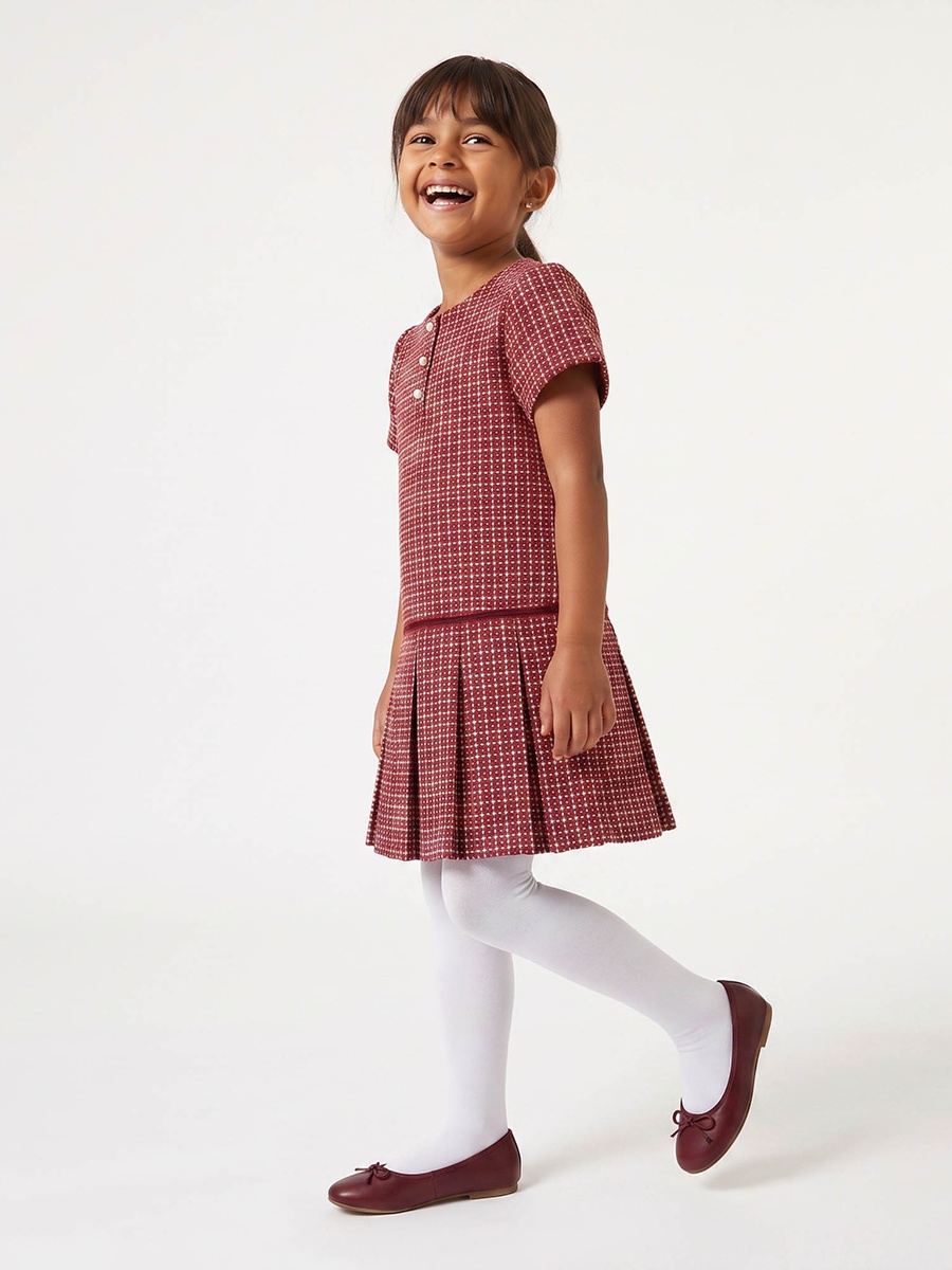 Round Neck Short Sleeves Knee Length Dress with Box Pleats