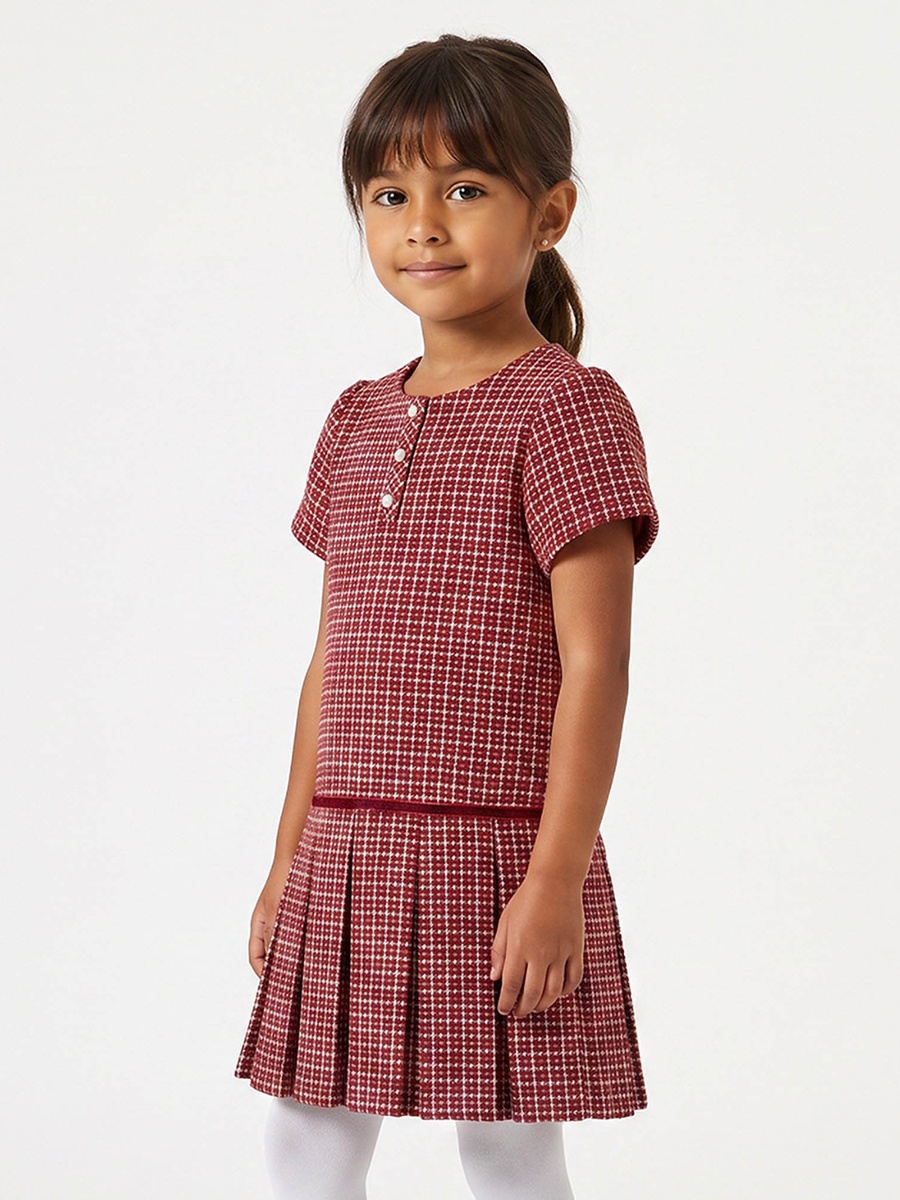 Round Neck Short Sleeves Knee Length Dress with Box Pleats
