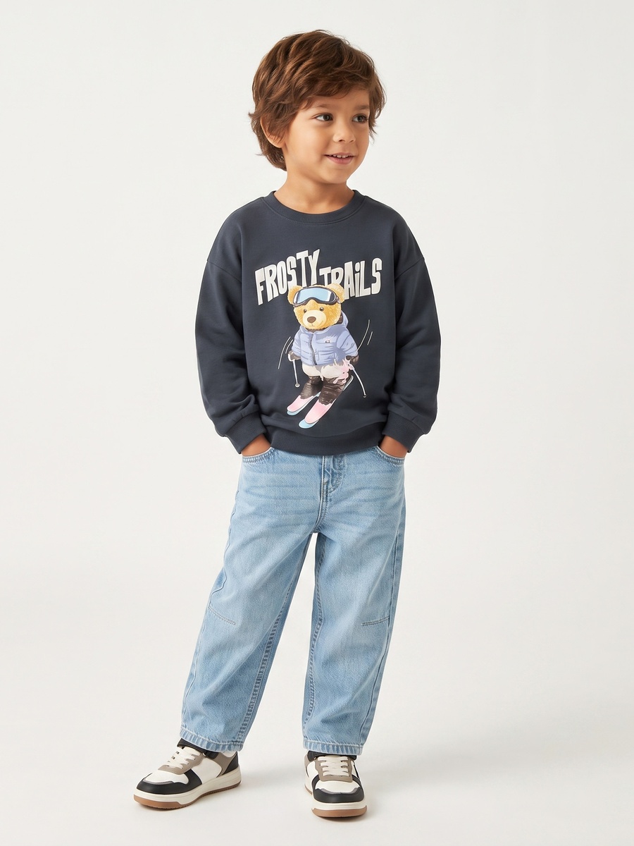 Bear Print Sweatshirt with Long Sleeves