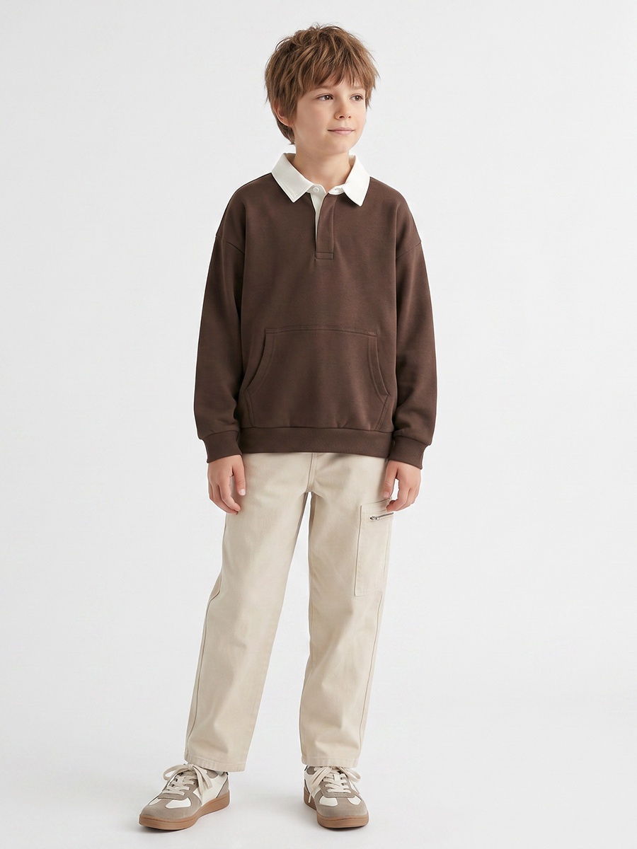 Collared Sweatshirt with Long Sleeves