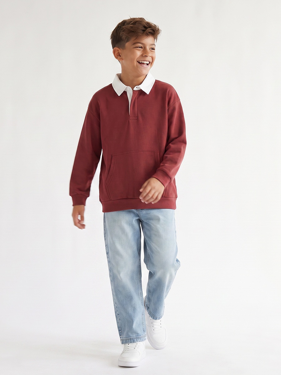 Collared Sweatshirt with Long Sleeves