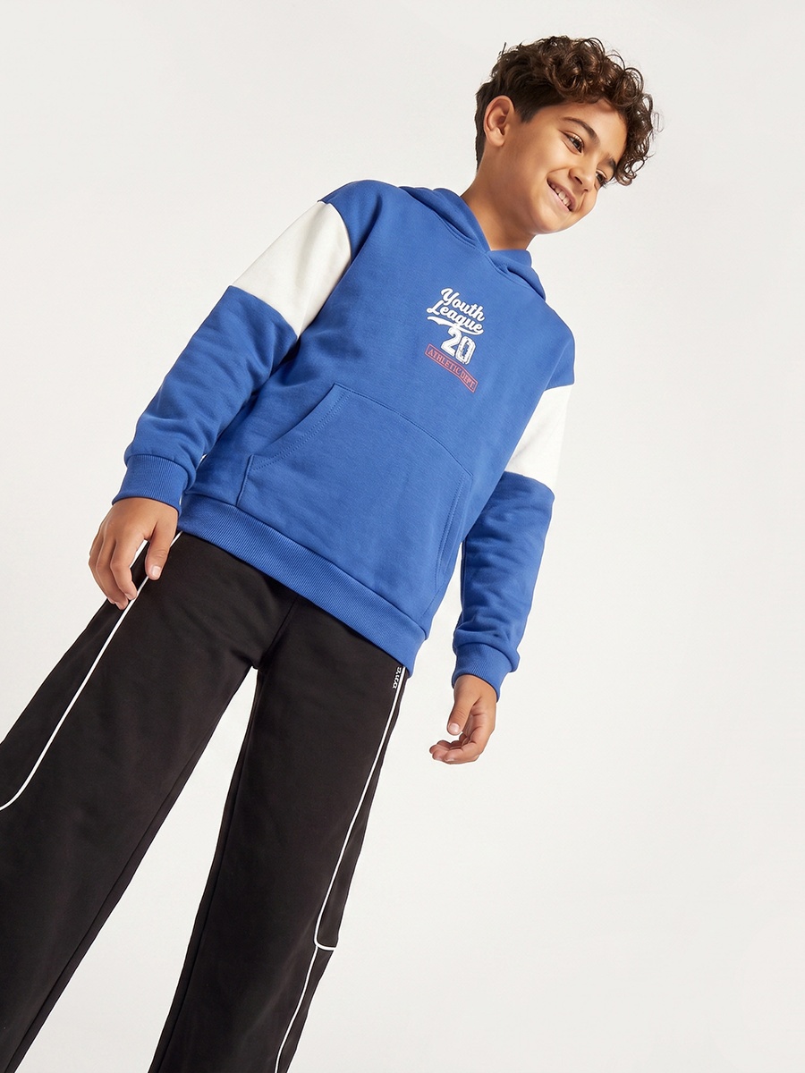 Colourblock Sweatshirt with Long Sleeves