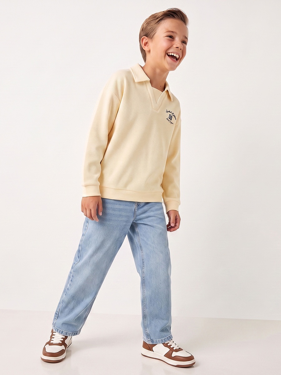 Collared Sweatshirt with Logo Embroidery