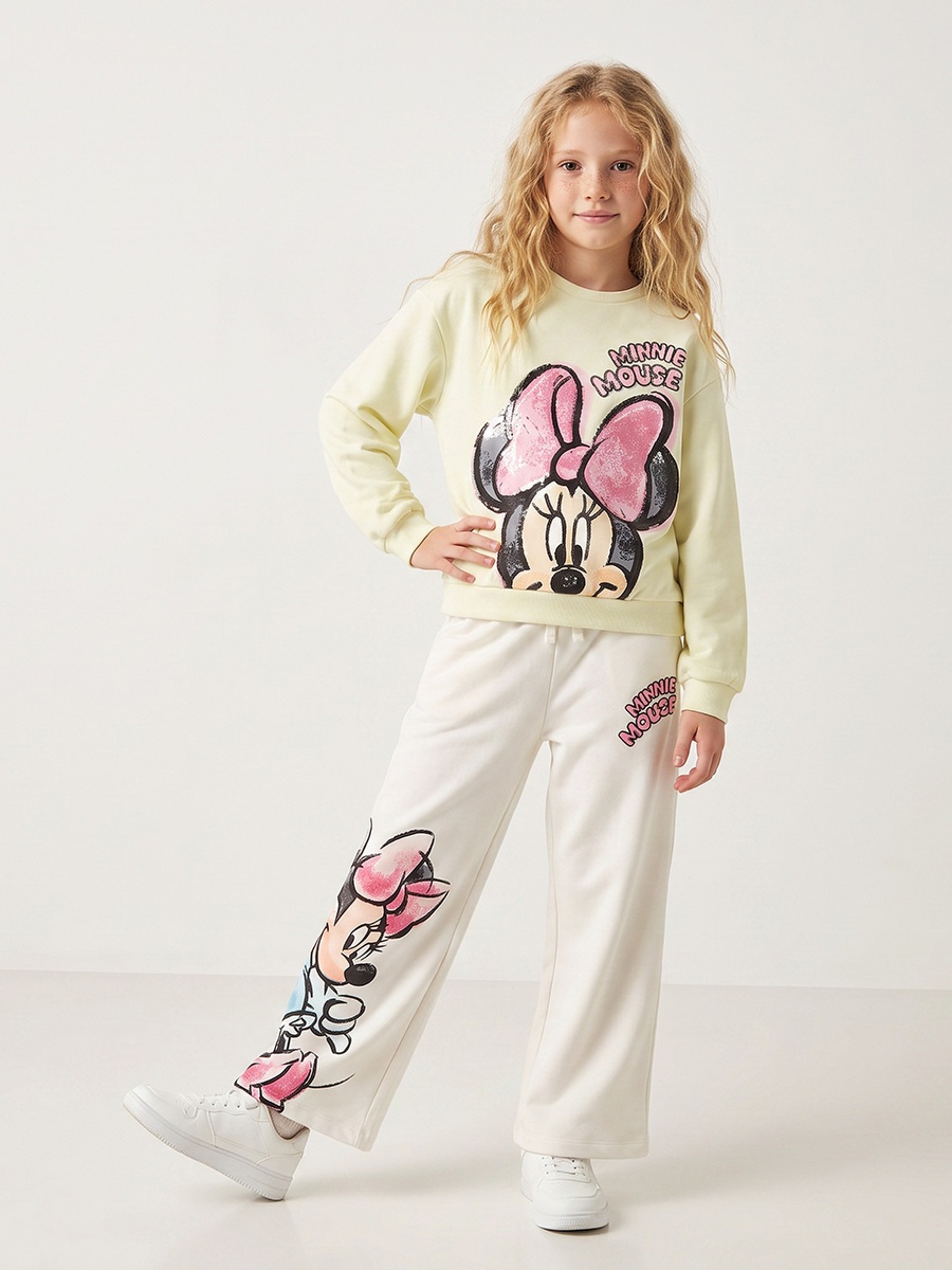 Minnie Mouse Print Sweatshirt with Long Sleeves