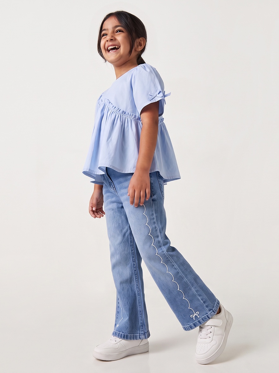 Jeans with Embroidery