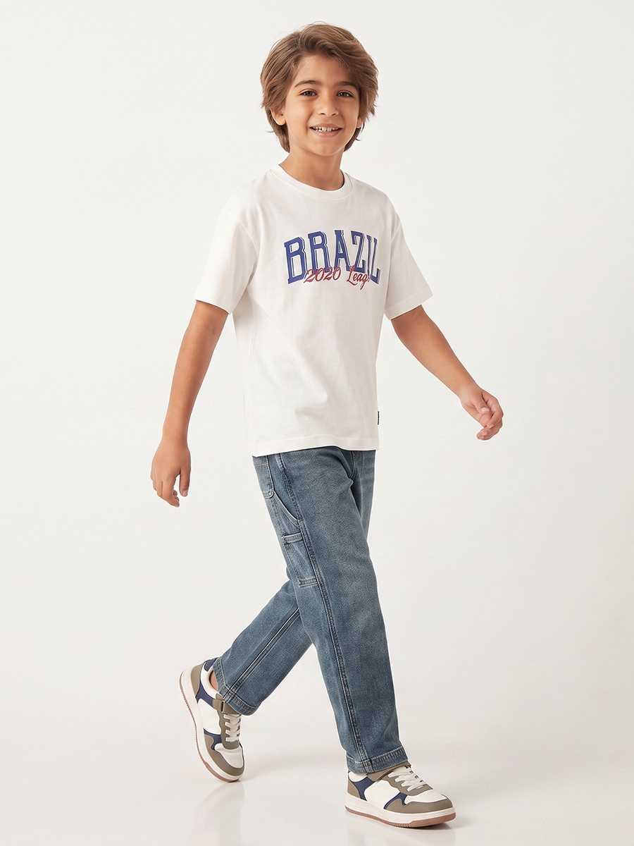 Washed Mid-Rise Loose Fit Jeans with Pocket