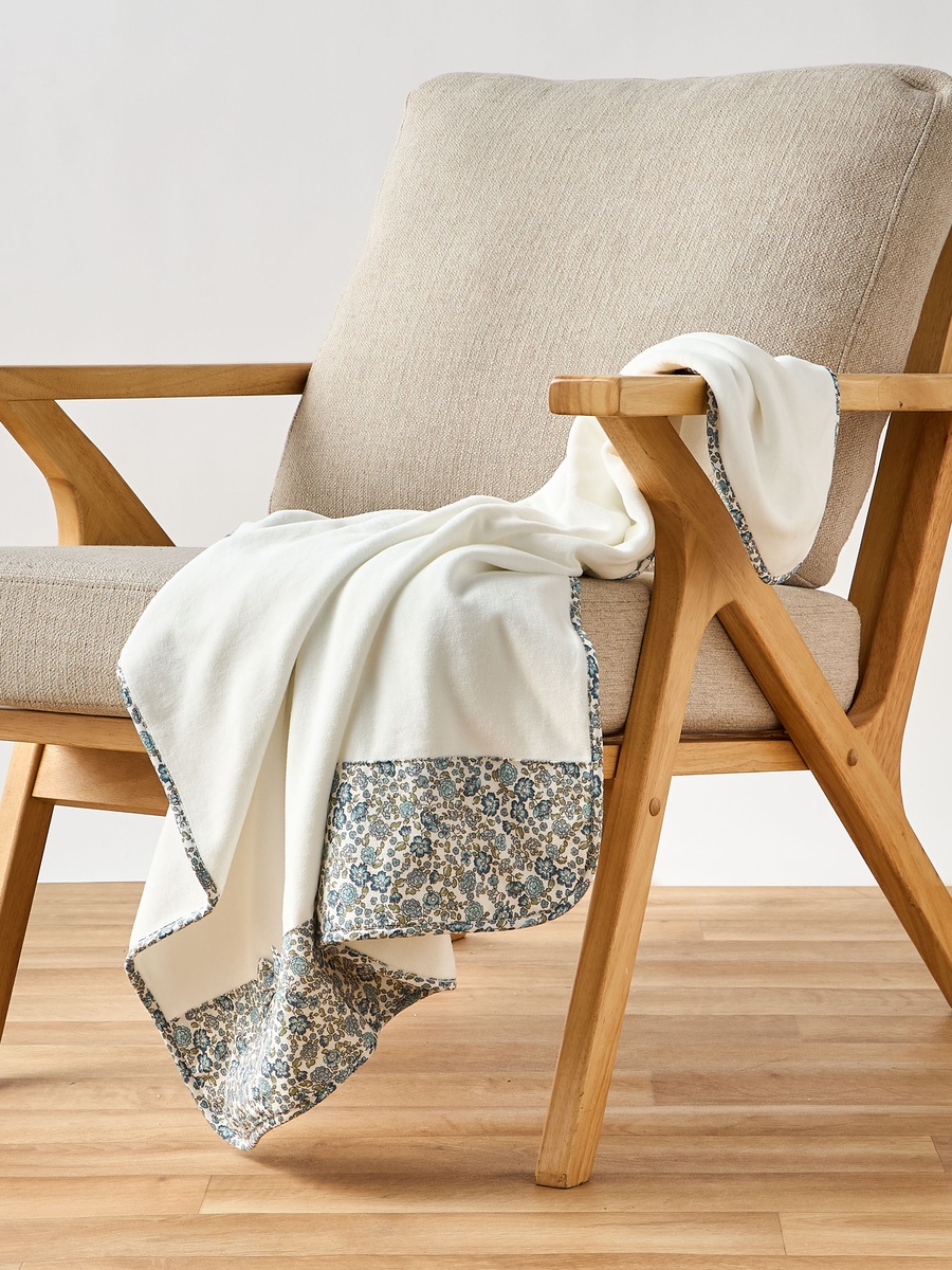 Floral Print Velour Blanket - 80x100 cm
