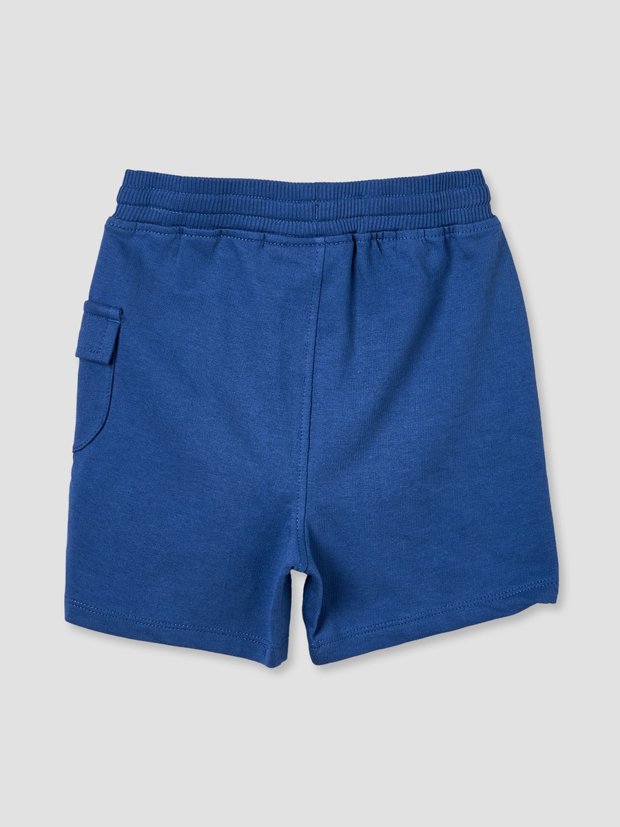 Knee Length Elasticated Waistband Shorts with Pockets