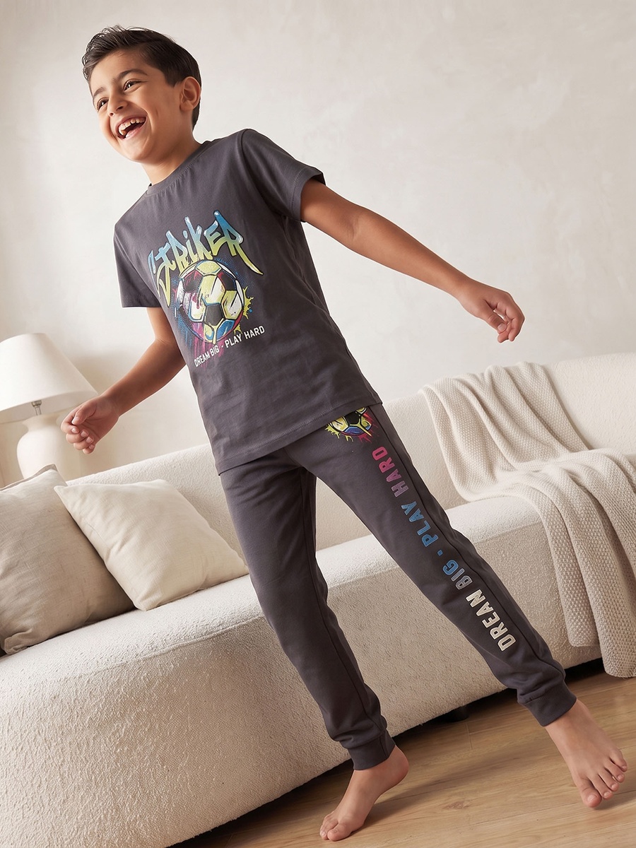 Cotton Crew Neck Short Sleeves Pyjama Set with Football Print