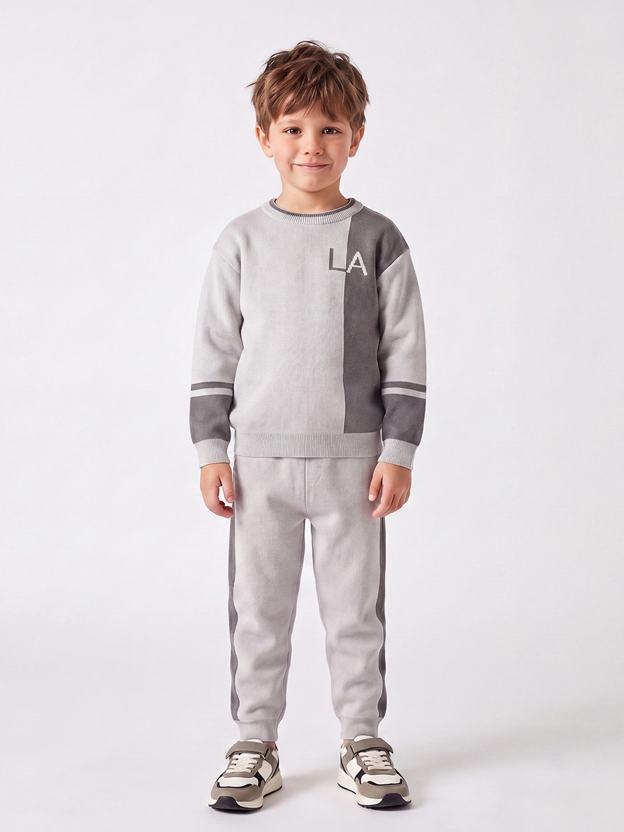 Crew Neck Long Sleeves Sweatshirt and Joggers Set with Panelled Design