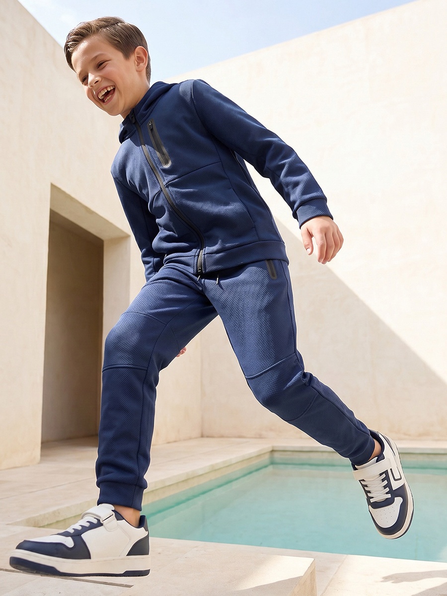 Hooded Long Sleeves Sweatshirt and Joggers Set with Zip Pocket