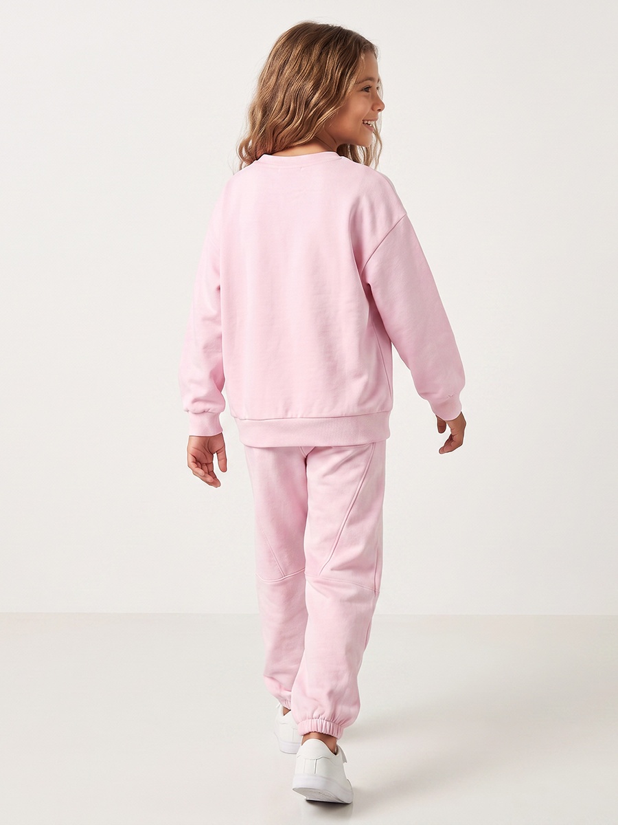 Crew Neck Long Sleeves Sweatshirt and Joggers Set with Heart Applique