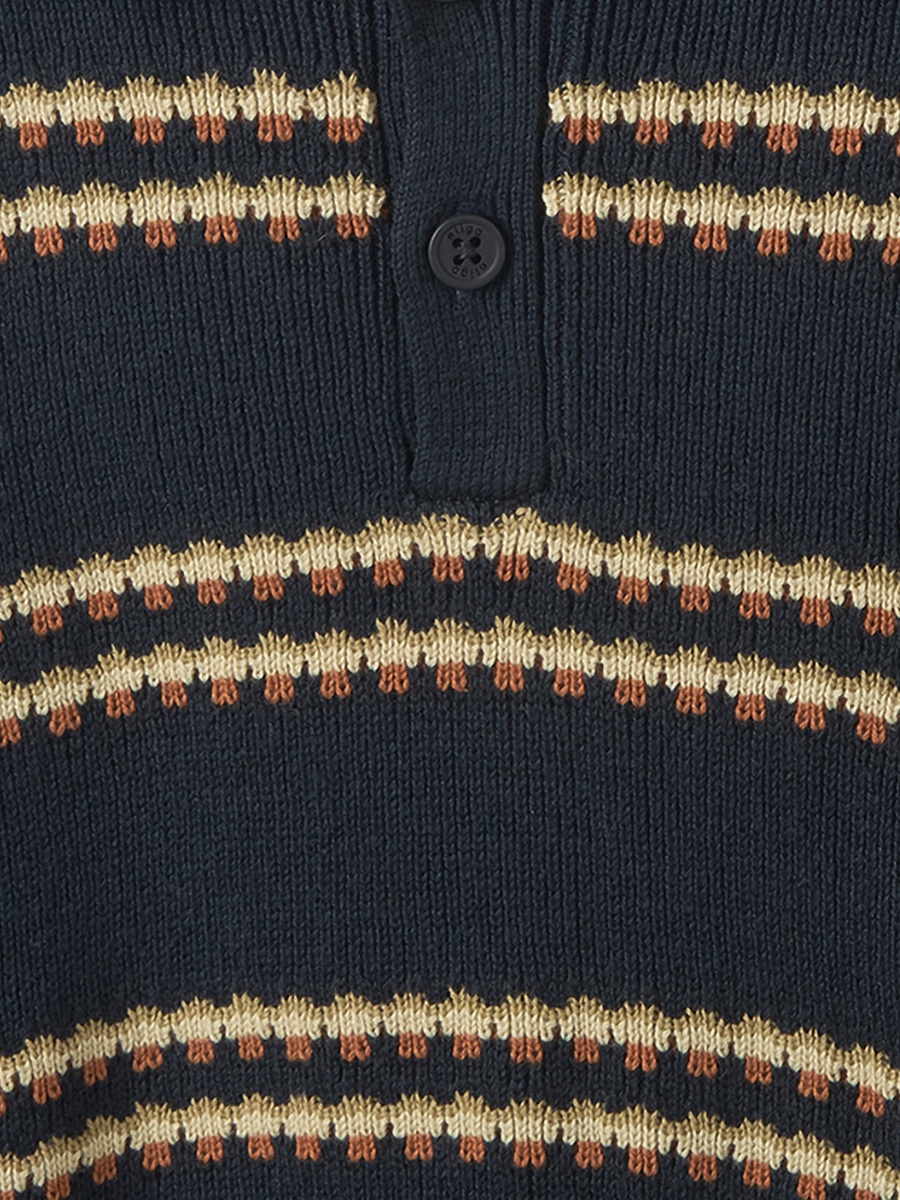 Collared Sweater with Long Sleeves