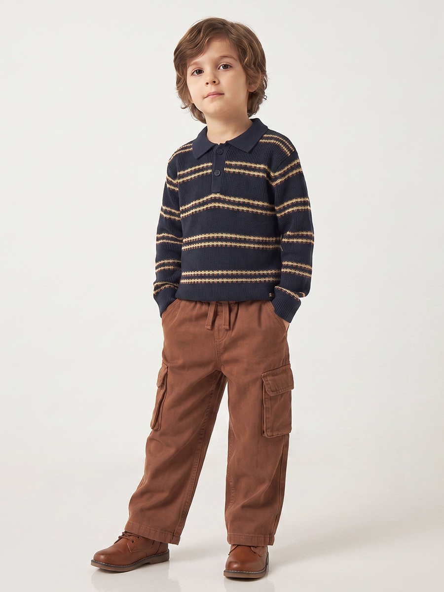Collared Sweater with Long Sleeves
