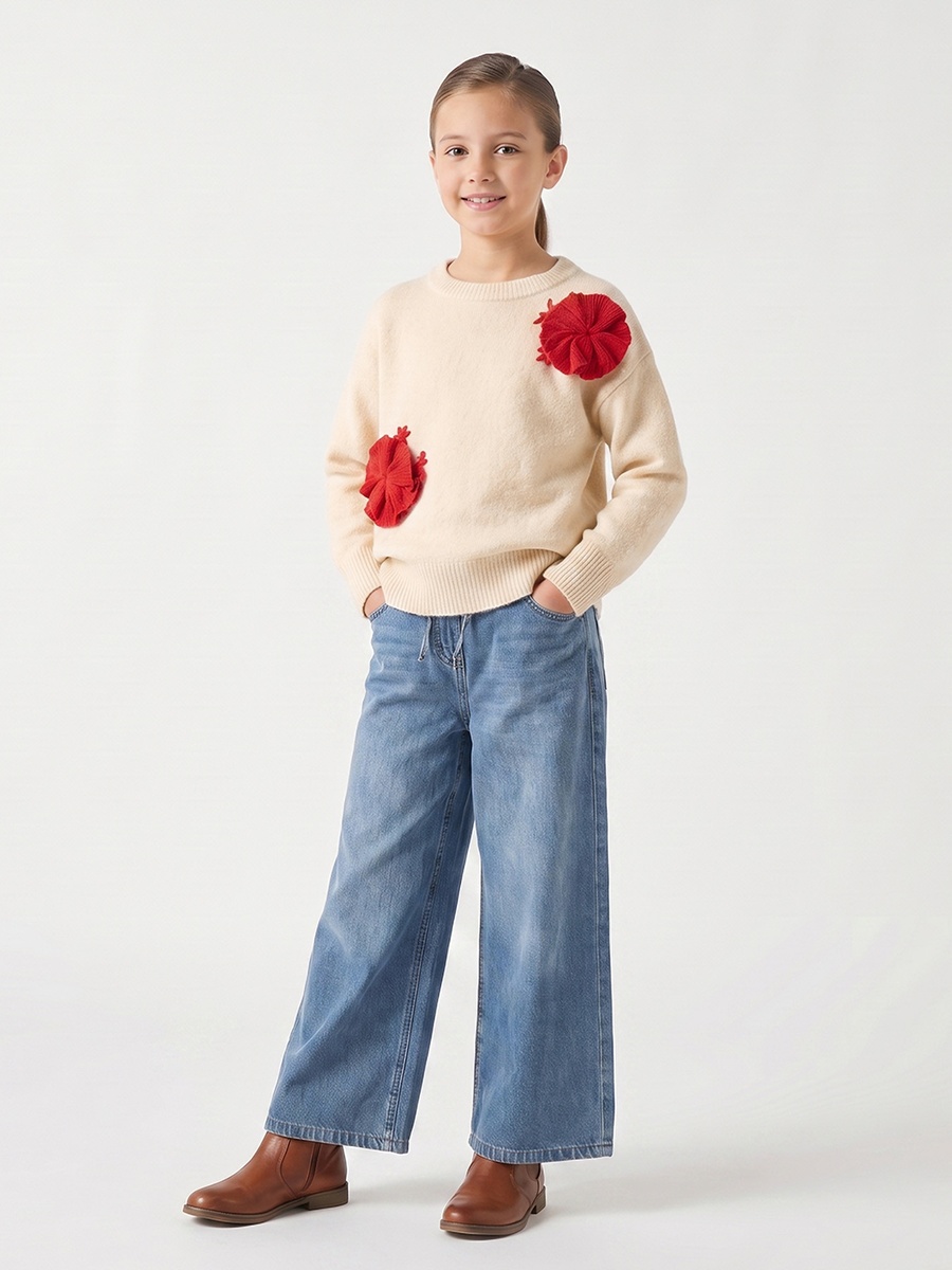 Crew Neck Sweater with Floral Applique