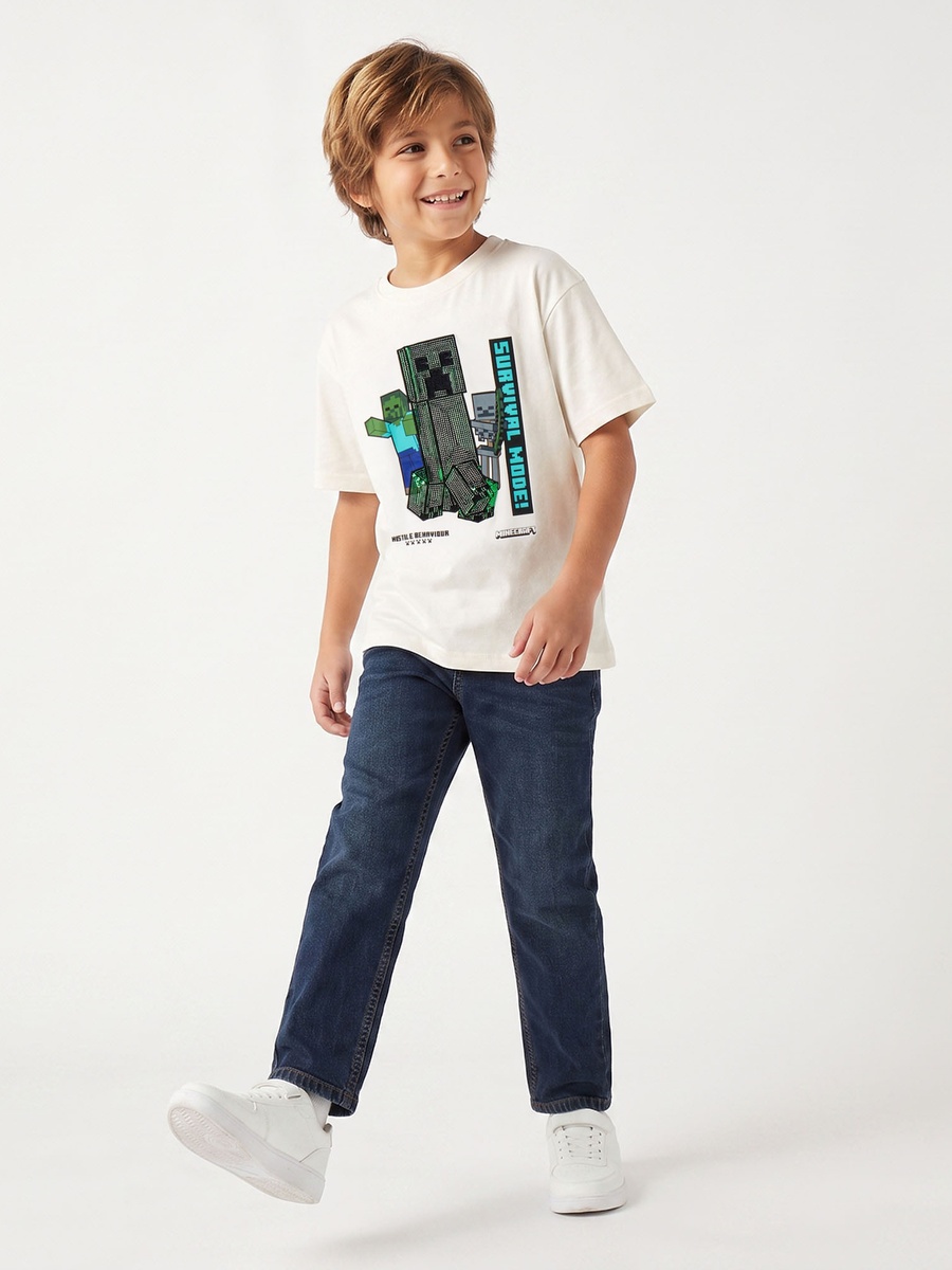 Crew Neck Short Sleeves T-Shirt with Graphic Print