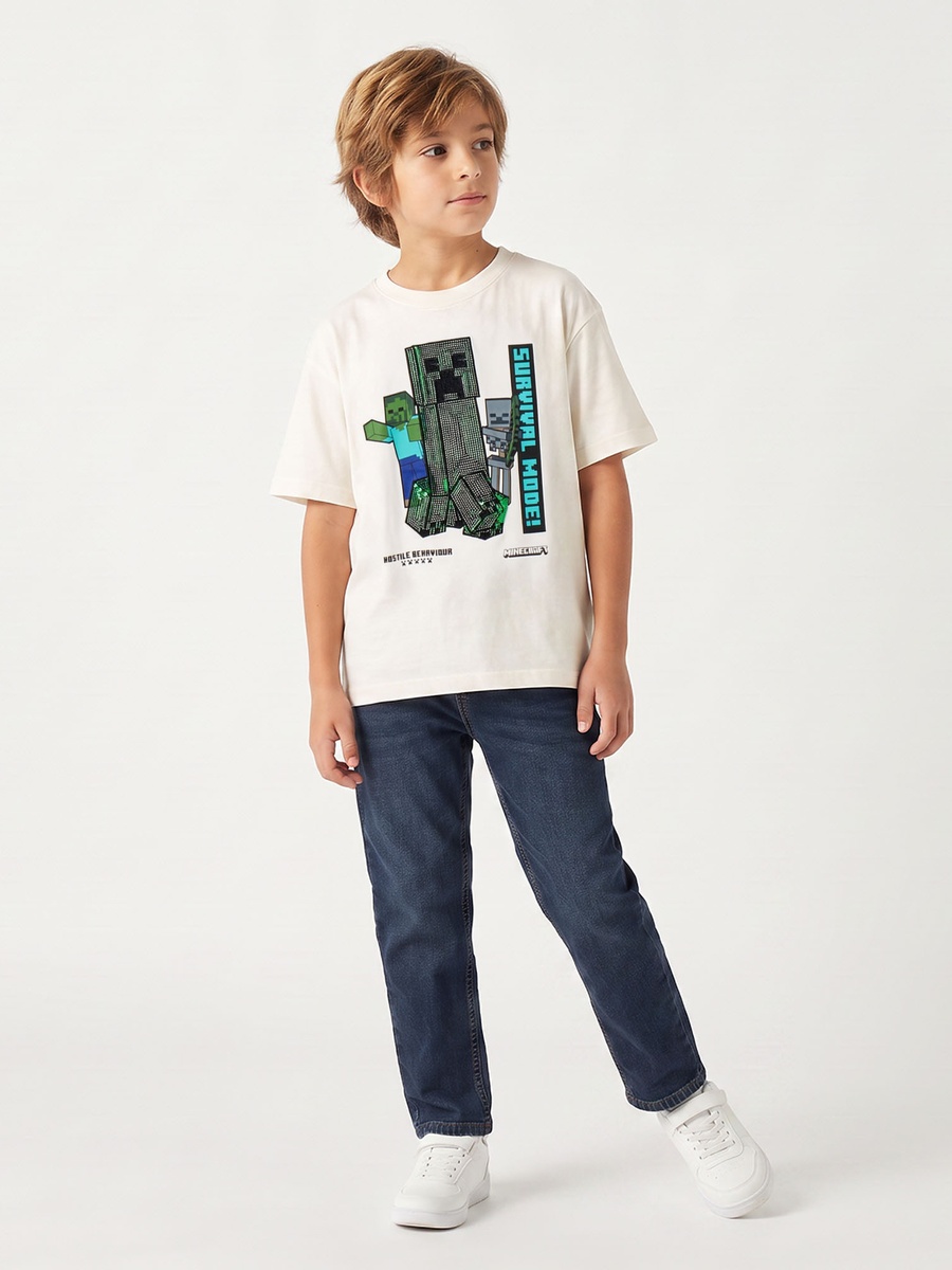 Crew Neck Short Sleeves T-Shirt with Graphic Print