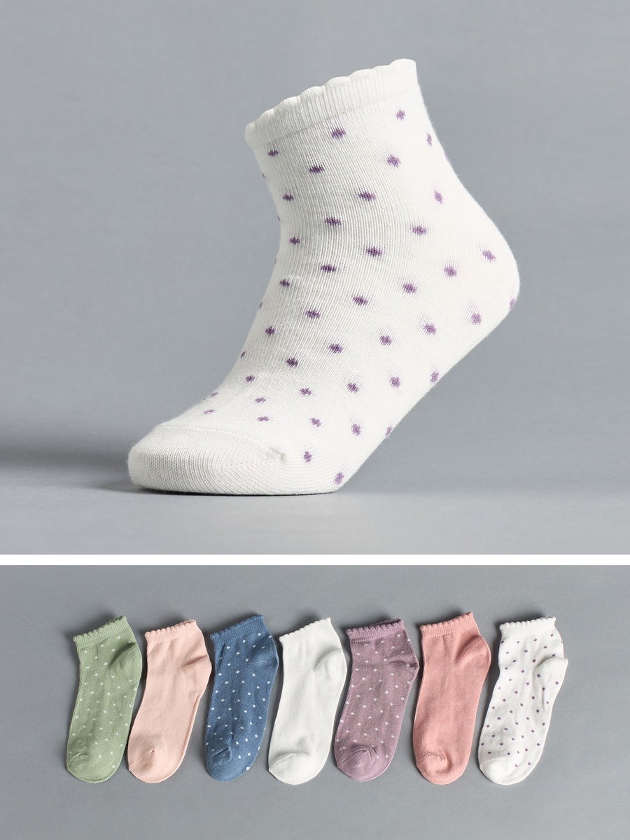Pack of 7 - Assorted Ankle Length Socks with Scallop Hem