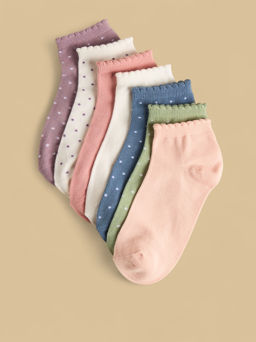 Pack of 7 - Assorted Ankle Length Socks with Scallop Hem