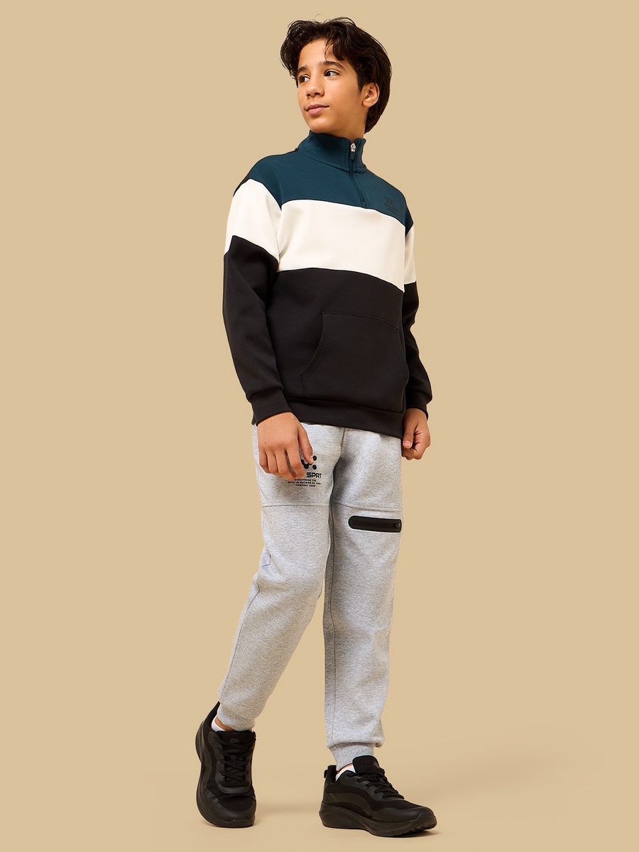 Colourblock Half-Zip Sweatshirt