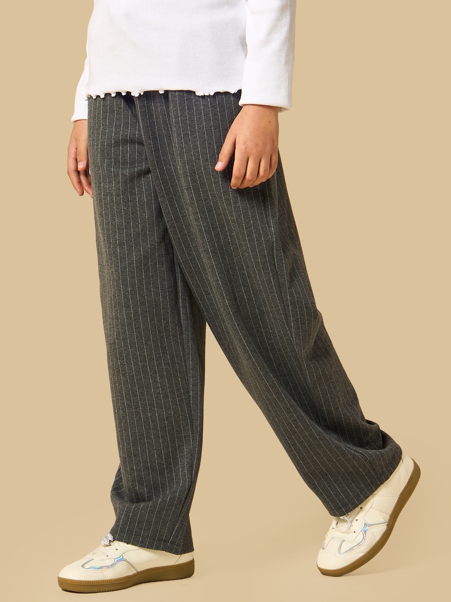 Striped Barrel Fit Pants