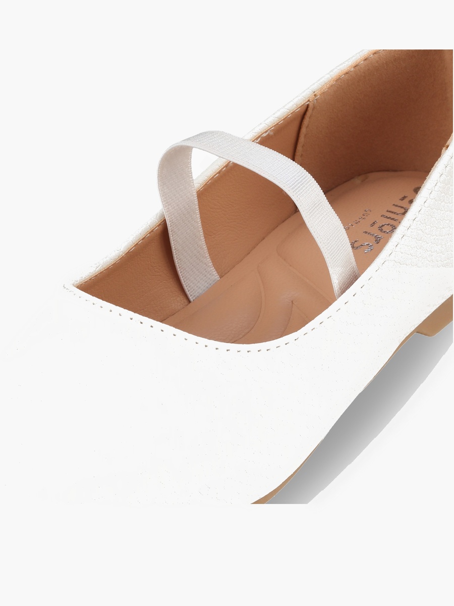 Girls Textured Ballerina Shoes