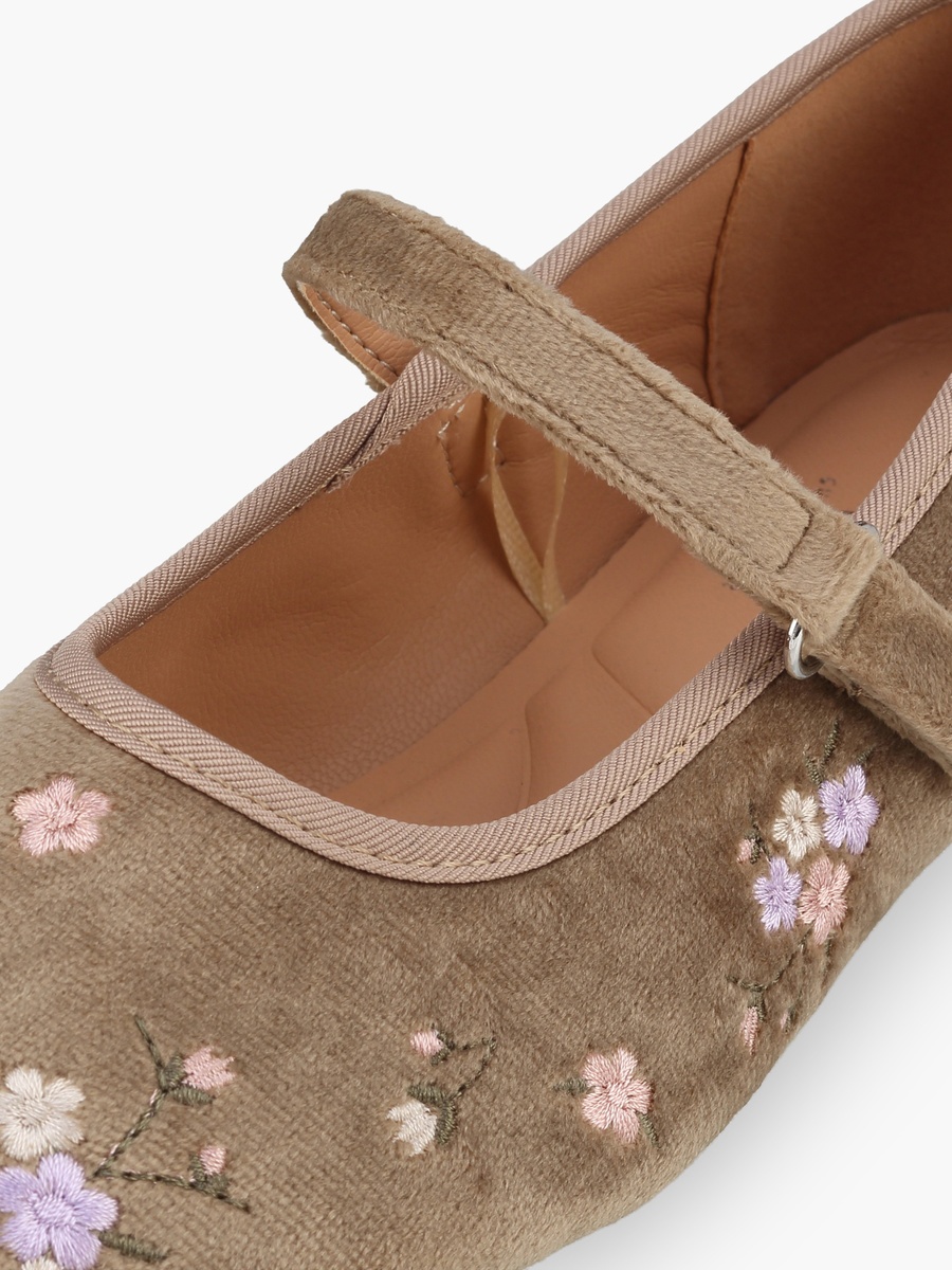 Girls Floral Embroidery Mary Jane Shoes