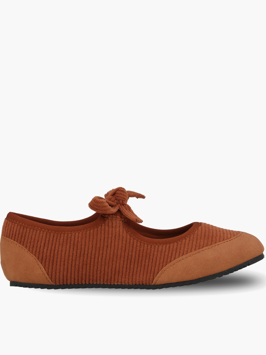 Girls Textured Mary Jane Shoes
