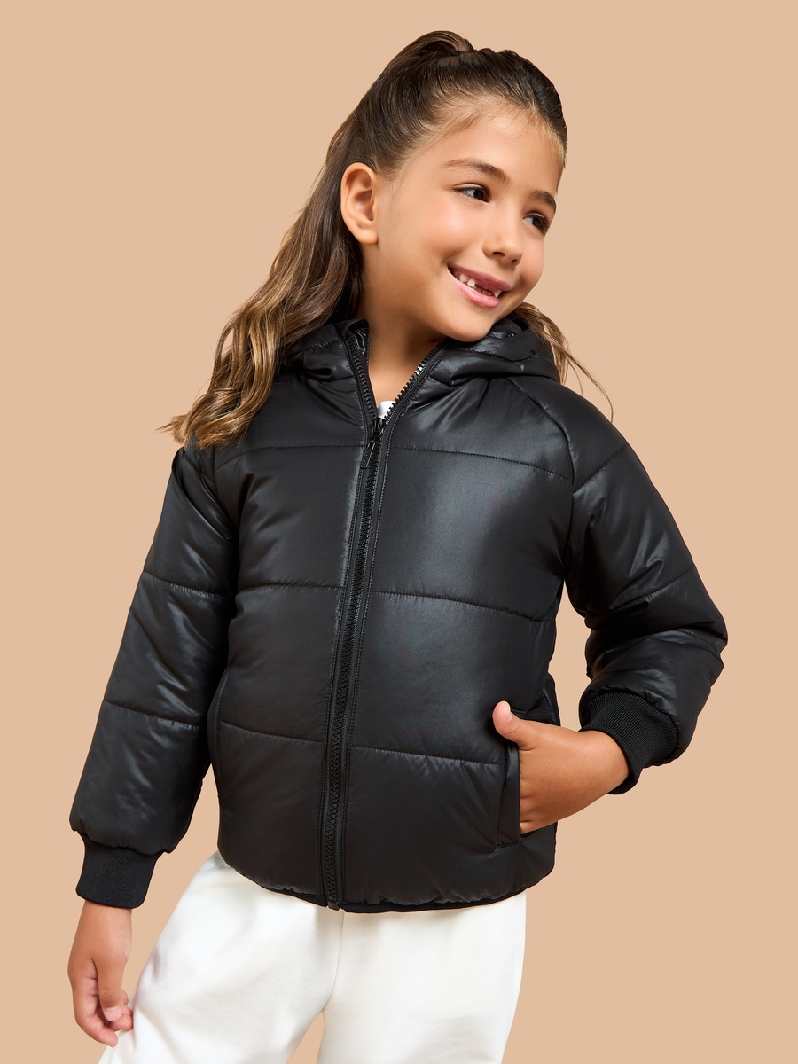 Juniors Quilted Hooded Jacket with Zip Closure