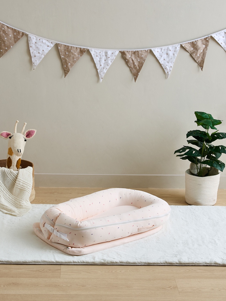 Giggles Waffle Texture Sleeping Bag with Mosquito Net