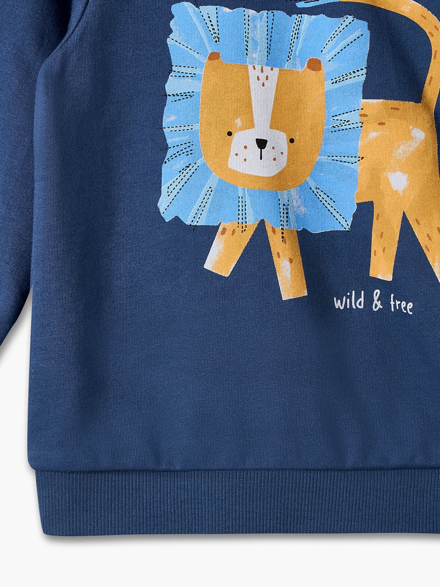 Juniors Round Neck Sweatshirt with Lion Print