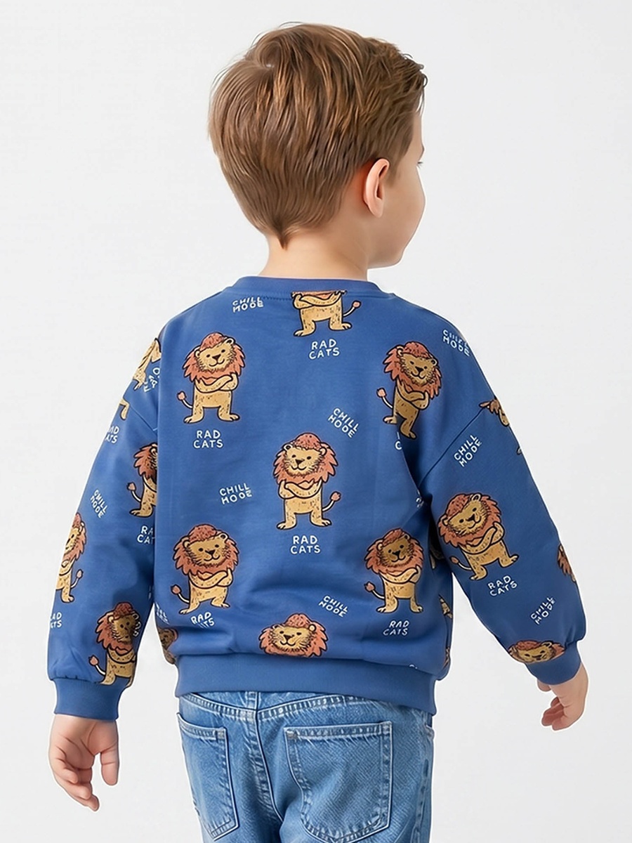 Juniors Lion Print Sweatshirt with Long Sleeves