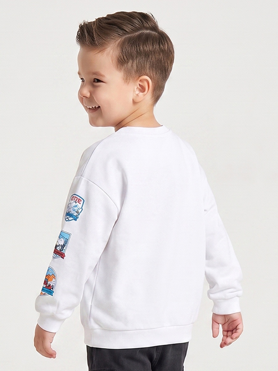 Juniors Bear Print Sweatshirt with Long Sleeves