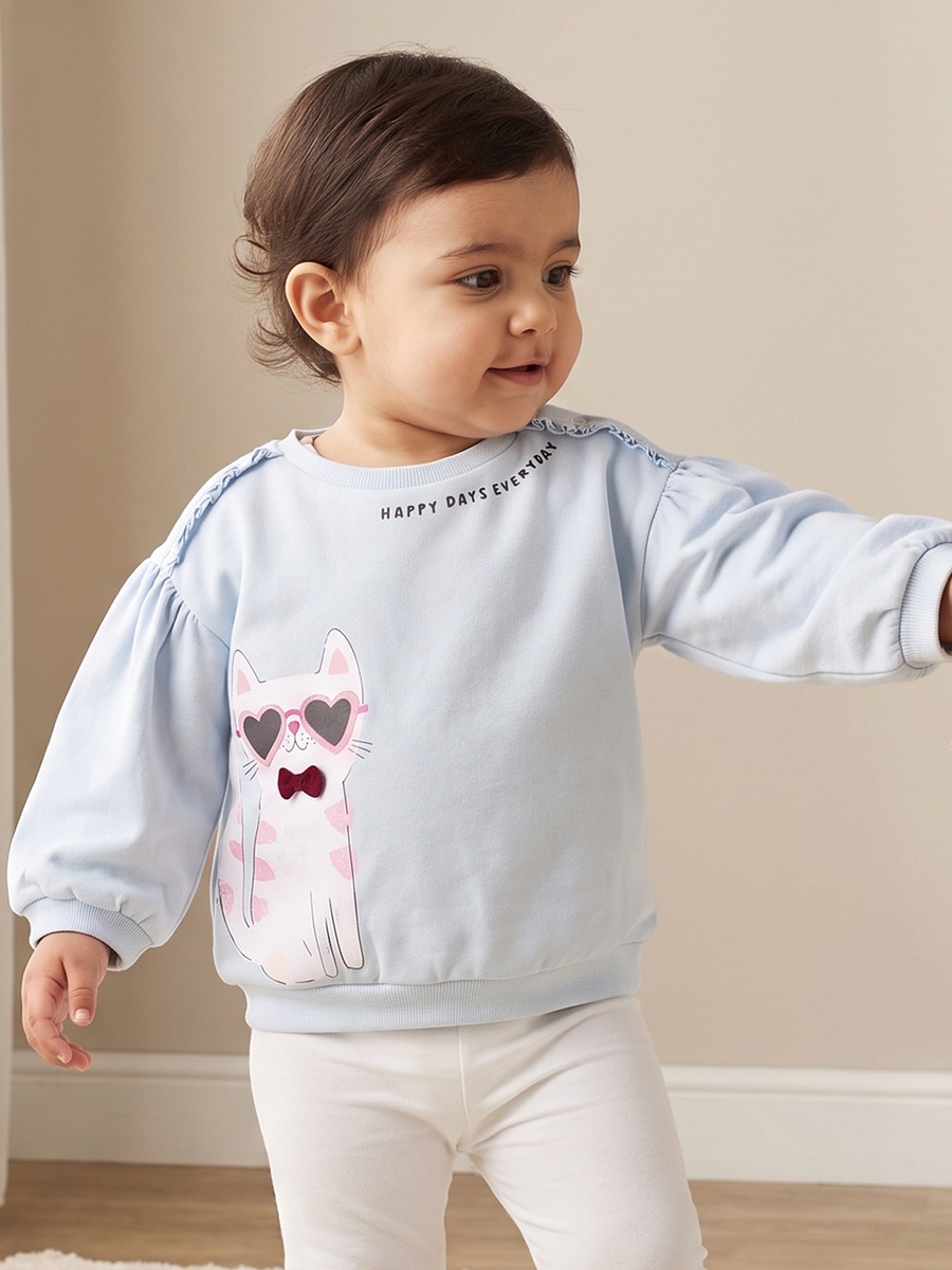 Juniors Cat Print Sweatshirt with Long Sleeves