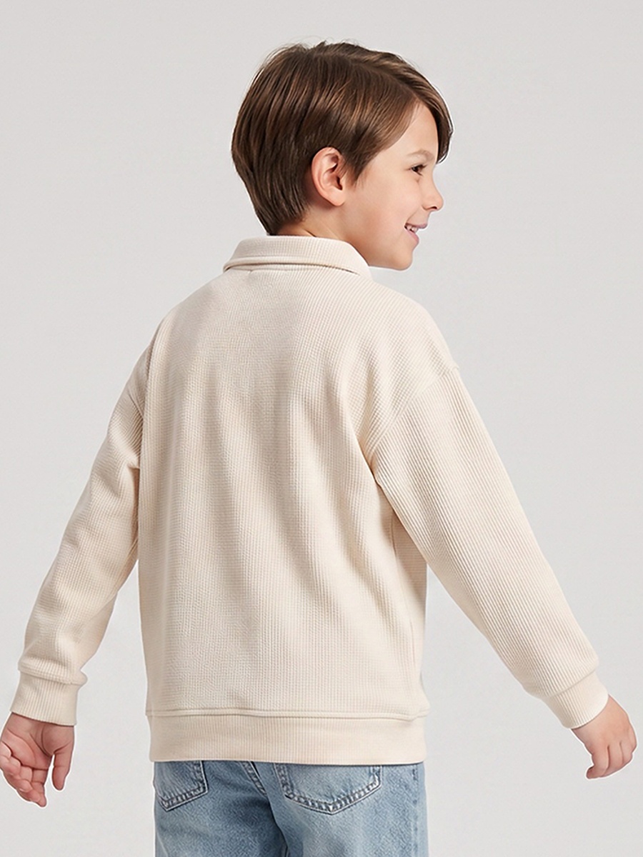 Eligo Collared Sweatshirt with Zip Closure
