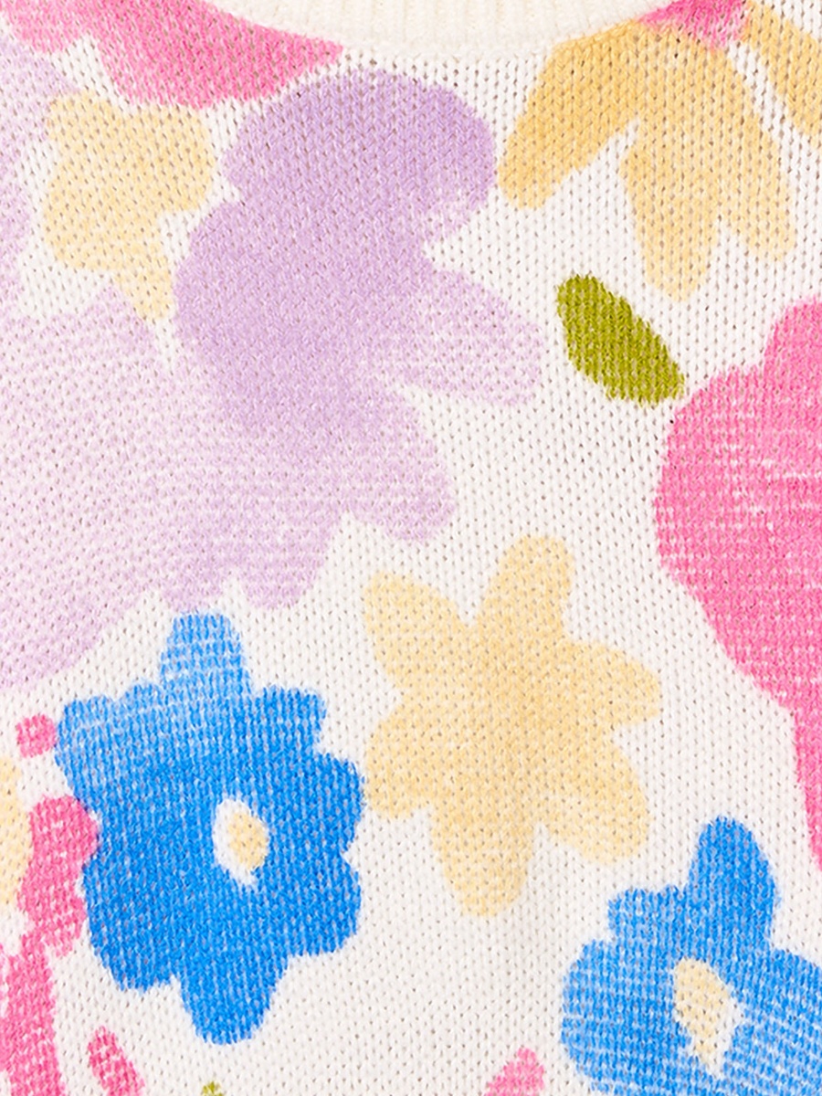 Juniors Crew Neck Sweater with Floral Print