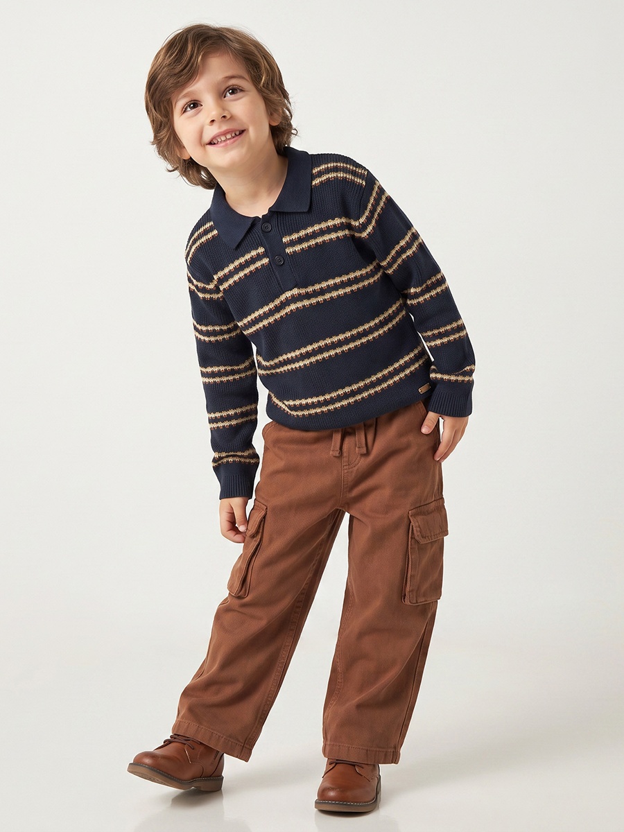 Eligo Collared Sweater with Long Sleeves