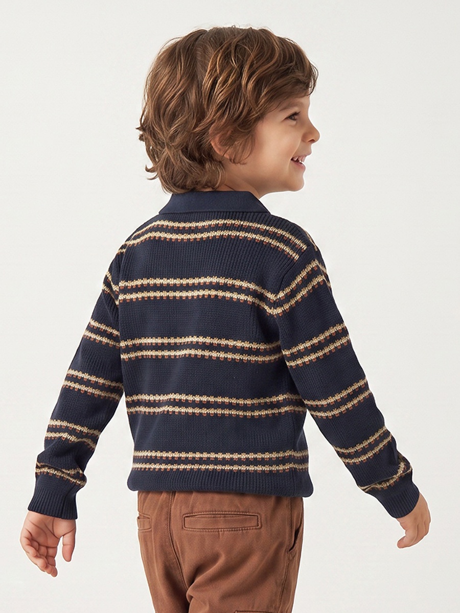 Eligo Collared Sweater with Long Sleeves