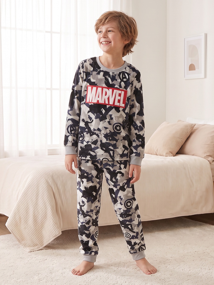 Crew Neck Long Sleeves Pyjama Set with Avengers Print