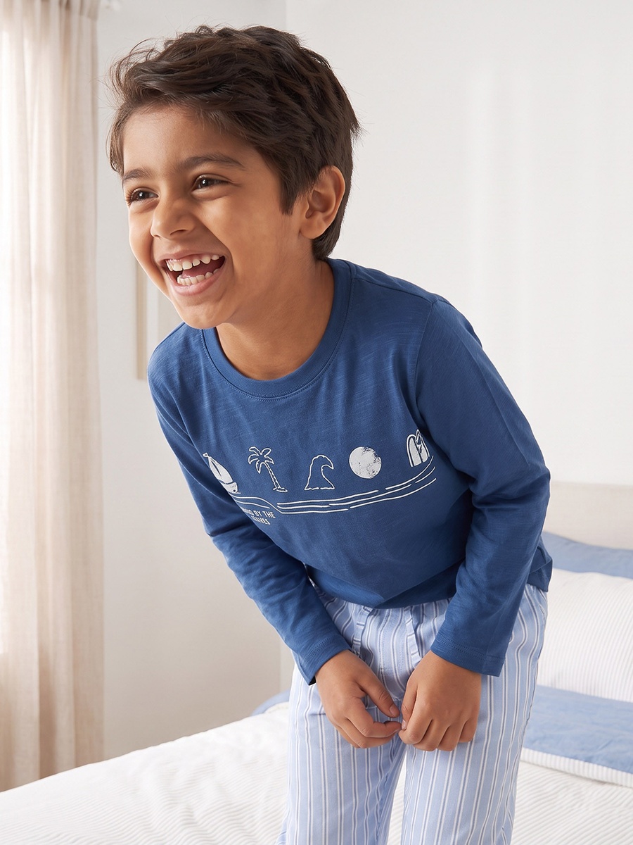 Juniors Cotton Crew Neck Long Sleeves Pyjama Set with Stripes