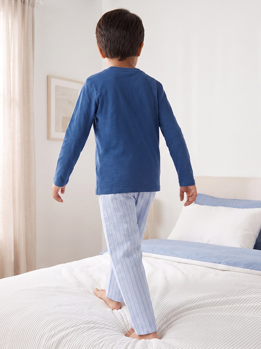 Juniors Cotton Crew Neck Long Sleeves Pyjama Set with Stripes
