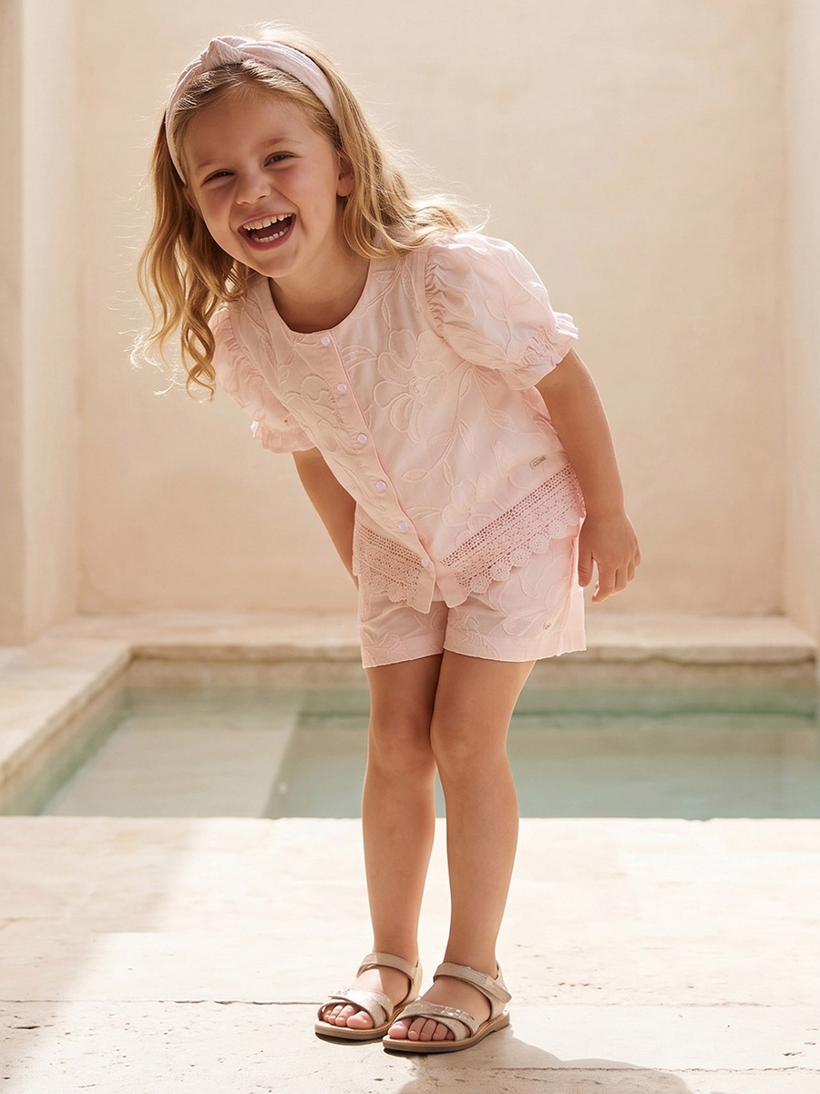 Eligo Round Neck Short Sleeves Top and Shorts Set with Embroidery