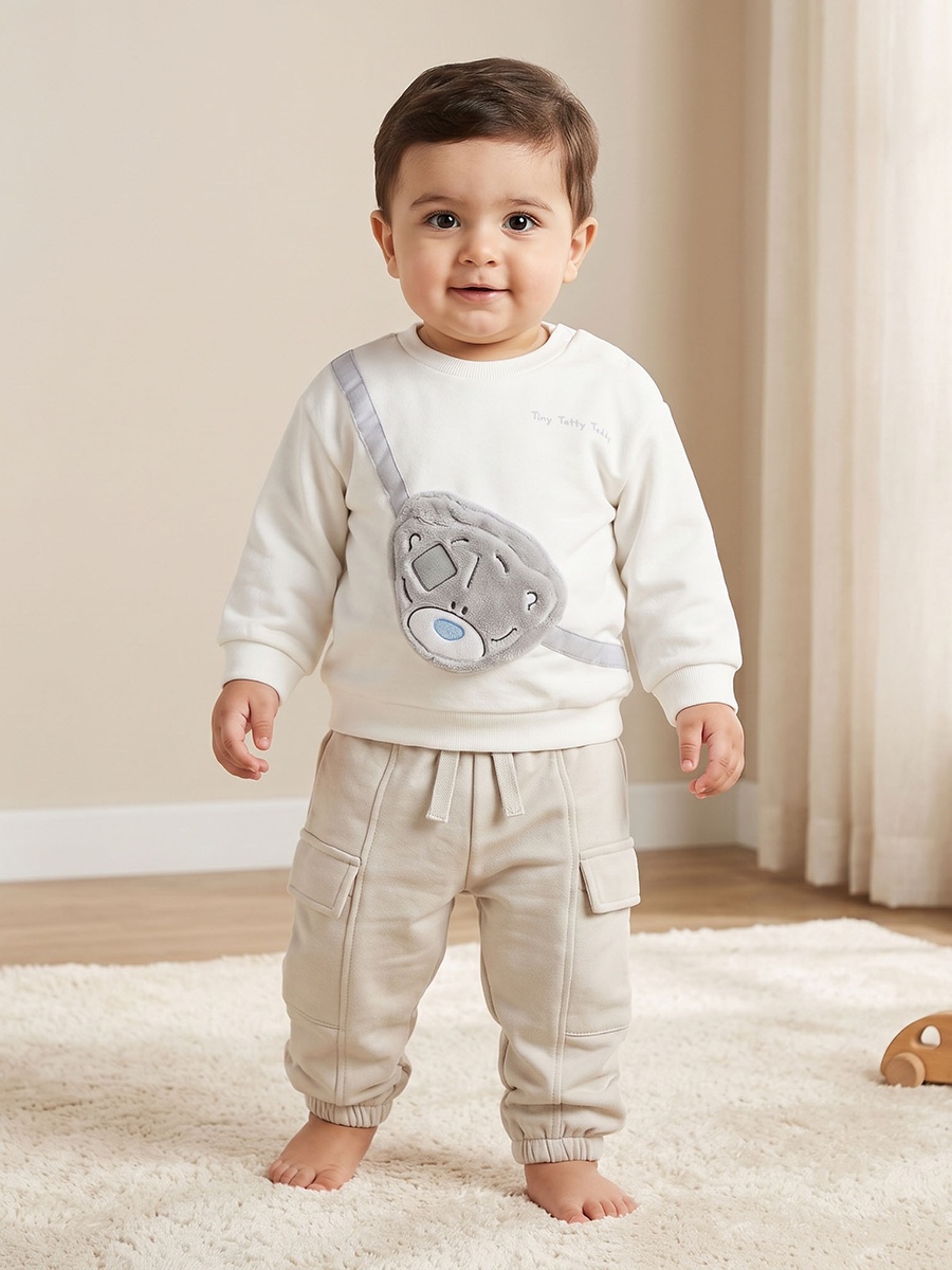 Carte Blanche Crew Neck Long Sleeves Sweatshirt and Jogger Set Teddy Applique