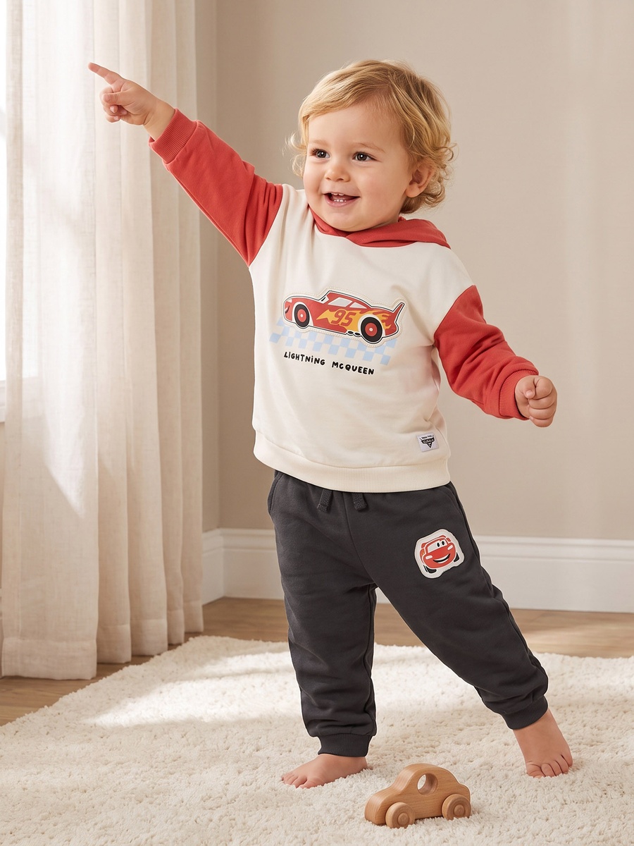 Disney Hooded Long Sleeves Sweatshirt and Joggers Set with Lightning McQueen Print
